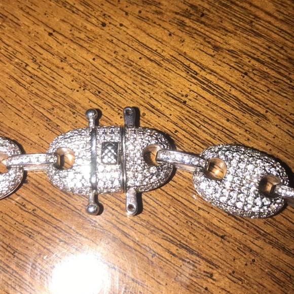 GLD 14K White Gold Gucci Link Necklace - Picture 4 of 5